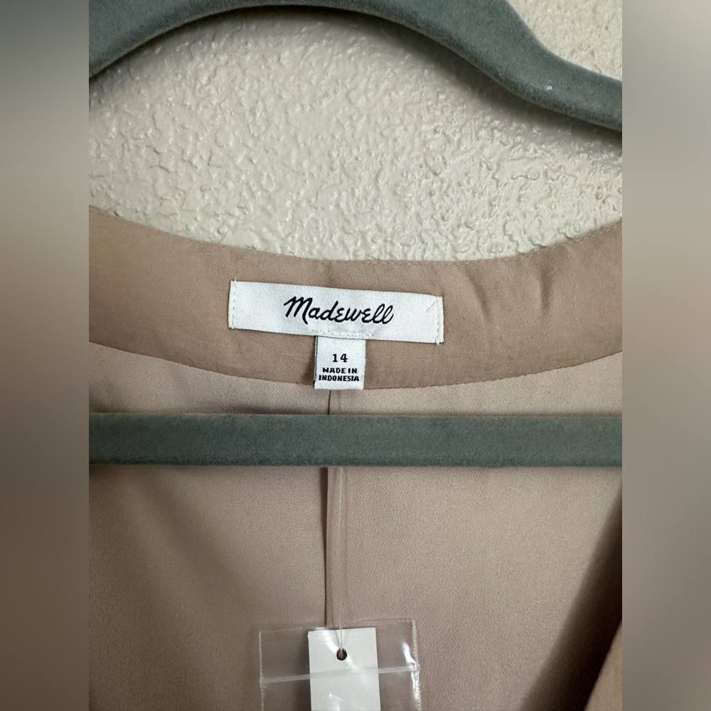 Madewell Tan Button-Down Vest Top View 4